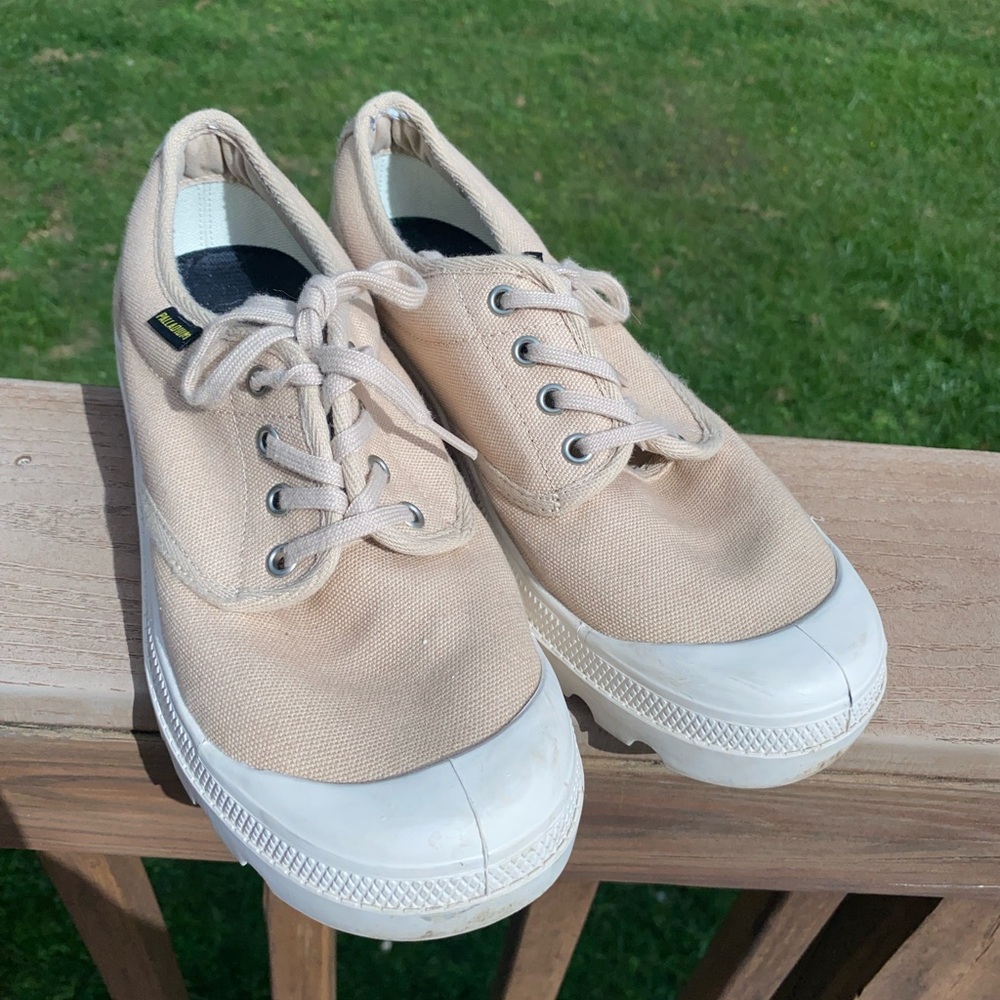 Palladium Light Tan Canvas Shoes